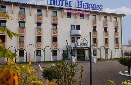 Lalande-Grand Selve Hotel | Ibis Styles Toulouse Nord Sesquieres