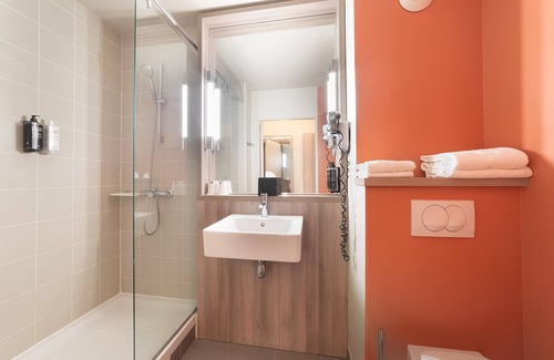 Saint-Cyr-l'Ecole Hotel | ibis Styles Versailles Saint Quentin en Yvelines