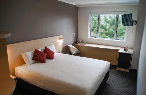 Sydney Olympic Park Hotel | ibis Sydney Olympic Park