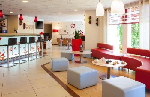 Jouy-en-Josas Hotel | ibis Velizy Jouy-En-Josas