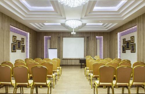 Catur Tunggal Hotel | ibis Yogyakarta Adi Sucipto