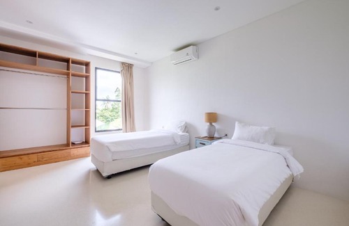 Berawa Villa | Ibiza Villa