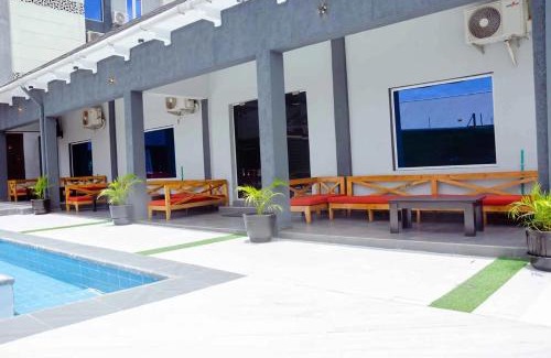 Igando Hotel | Ibizza Pit Hotel and Suites