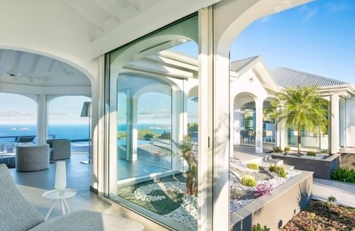 Pointe Milou Villa | Iconic 4 BDRM Villa w 2 BBQs