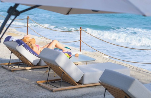 Kassandra Villa | Iconic PRIVE beachfront villa Mola Kaliva