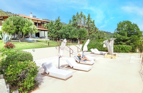 Kassandra Villa | Iconic PRIVE beachfront villa Mola Kaliva