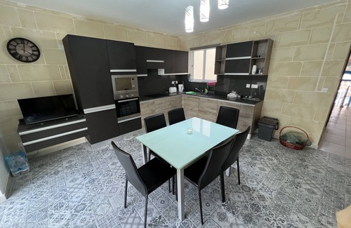 Xaghra House | Id-Dar tan-Nannu - Holiday Home in Xaghra, Gozo