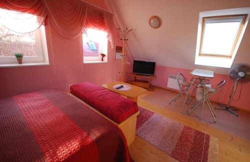 Kuressaare House | Ida Majutus