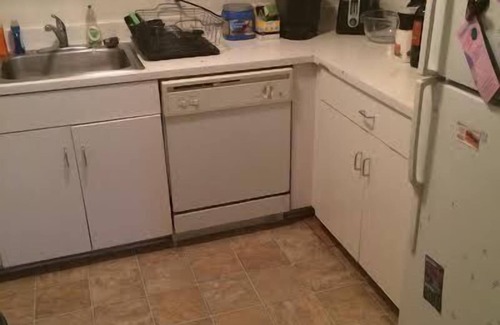 Hoboken Apartment | Ideal 2,225 Sq Ft 4 Br/2 Ba For Super Bowl Rental. Sleeps 4-11 With Huge Patio