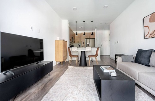 Hancock Apartment | Ideal Central Austin 1BR w/Pool, Gym & W/D, nr U. Texas, by Blueground