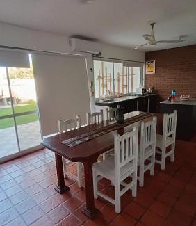 La Rioja Apartment | Ideal familias, Cómodo, amplio, patio y parrilla! 2 dormitorios