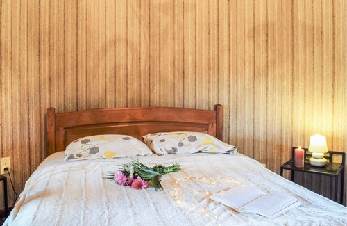 Roquecor House | Ideal for a couple, this converted windmill offers sweeping views across fields to distant hills.