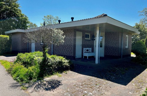 Sint Maartensvlotbrug House | Ideal for a family vacation, quiet location, close to the North Sea beach