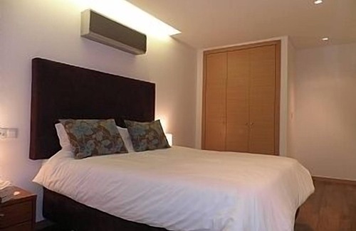 Sao Martinho do Porto Apartment | Ideal For Couples wanting a luxurious base to explore the region from