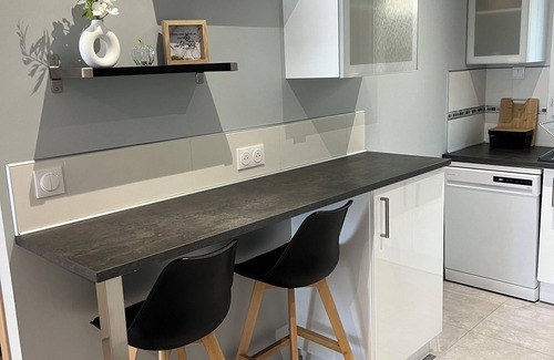 Digne-les-Bains Apartment | Ideal for curists, Souvenirs de Provence, charming new air-conditioned T2 apartment