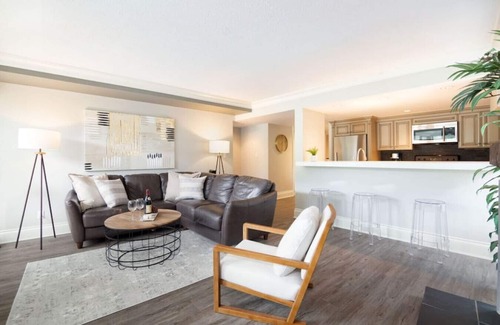 Whistler Village Condo | Ideal mountain Base 2BR/2BA. Views, AC, fireplace!