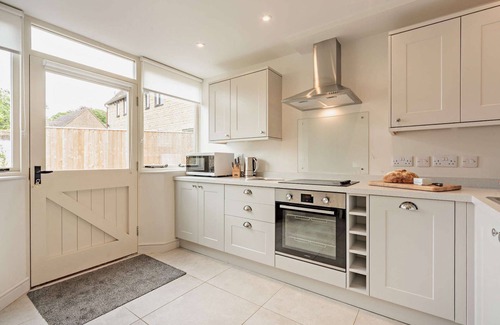 Chipping Norton Cottage | Ideally located dog friendly holiday home in the Cotswolds - Upper Barn