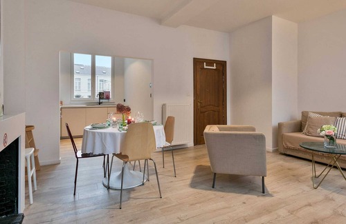 Historical Center Bruges Apartment | Ideally located 2 bedroom apartment in city-center