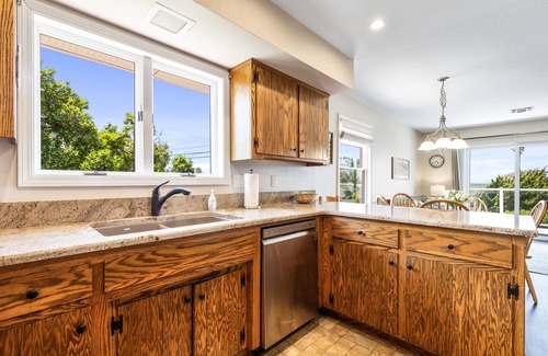 Morro Bay House | Ideally Located Morro Bay Vacation Home