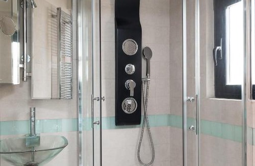 Rione V Ponte Apartment | Idyllia - Penthouse in Navona Area