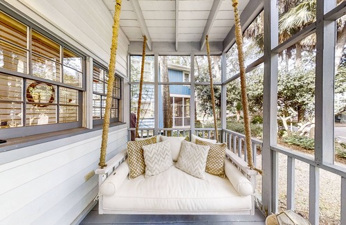 Steinhatchee House | Idyllic Cottage with Access to Pool, Hot Tub, Fitness Center & Floating Docks