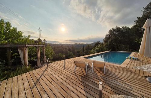 Les Assions Cabin | Idyllic French farmhouse