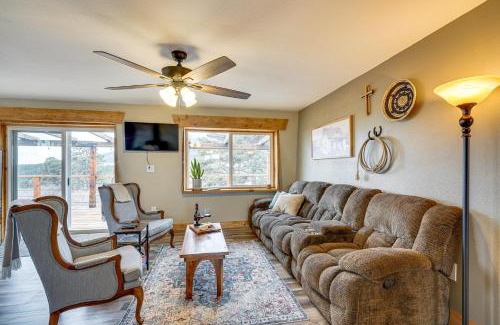 Beulah House | Idyllic Rye Cabin Deck with Mountain Views!
