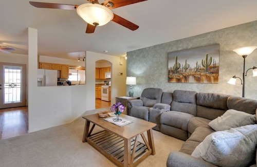 Foothills Cottage | Idyllic Yuma Home w/ Mtn Views - Near Golfing