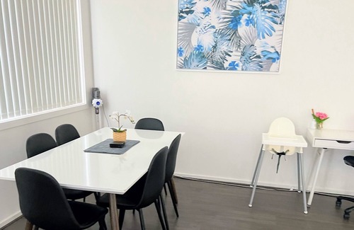 Royal Park House | If you're looking for a family and worker friendly home, this is it! Fully self contained & equipped