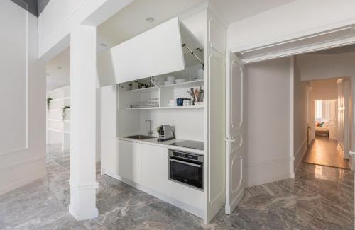 Rome City Centre Apartment | iFlat Corso Deluxe Apartment