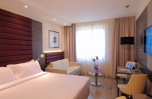 Lorenteggio Hotel | iH Hotels Milano Lorenteggio