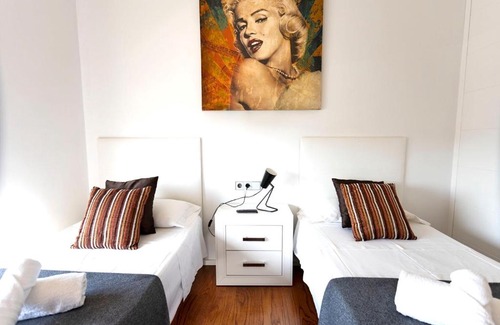 Talamanca Apartment | IKEBANA FRANCISCO