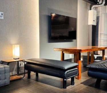 Ikebukuro Apartment | IKEBUKURO TOKIWA 10 BUILDING 6min walk from Ikebukuro Station Direct access to the airport