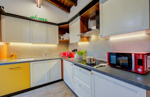 Polpenazze del Garda Apartment | Il Borgo Apartments - Ulivo, Polpenazze, Italy