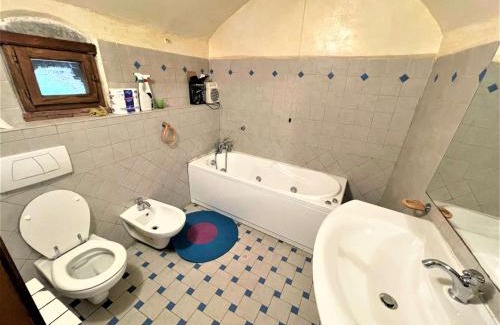 Fosdinovo House | Il Borgo della Colomba