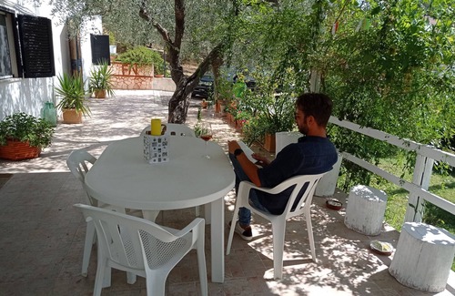 Matera House | IL CORBEZZOLO in a residential area not far from the chaos of the city.