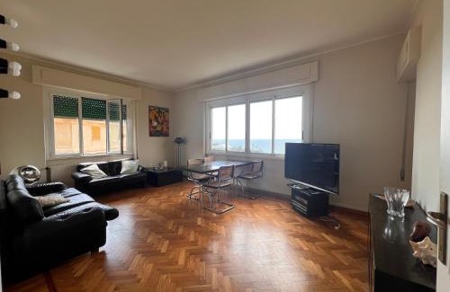 Rapallo Apartment | Il girasole