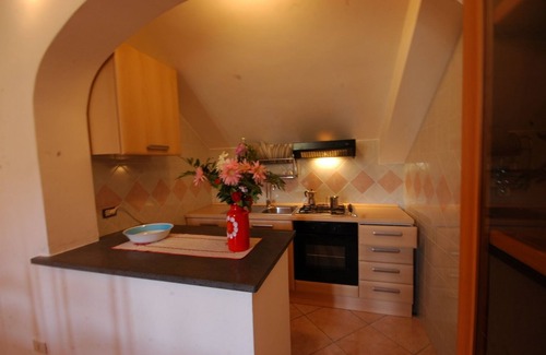 Tramonti House | Il Libeccio A3 2 bedroom apartment with access to the garden and swimming pool
