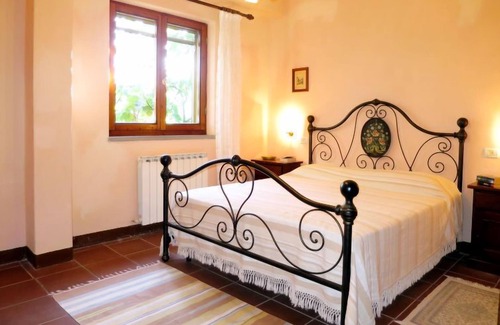Monte Santa Maria Tiberina House | Il Monte by Interhome