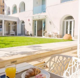Taormina City Centre Hotel | Il Piccolo Giardino GH *Superior