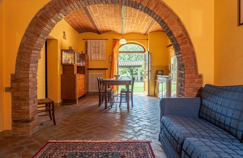 Badicorte Apartment | "Il Querciolo" Apartment "Fitto" for 4+2 people in a farmhouse in Valdichiana, in the heart of Tuscany