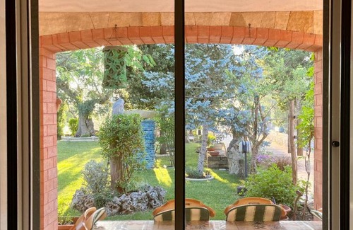 Cassano delle Murge House | Il Trullo e le Favole
