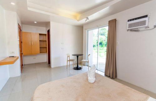 Boracay Island Apartment | ILA Apartelle Boracay