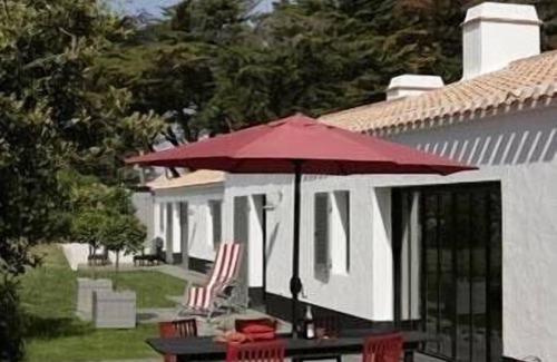 La Gueriniere House | Ile de Noirmoutier Charming farmhouse between sea and forest, Luxurious appointments