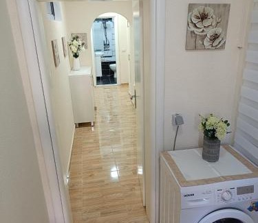 Qender Apartment | Ilias