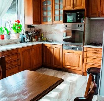 Balatonfured House | Illyés Vendégház