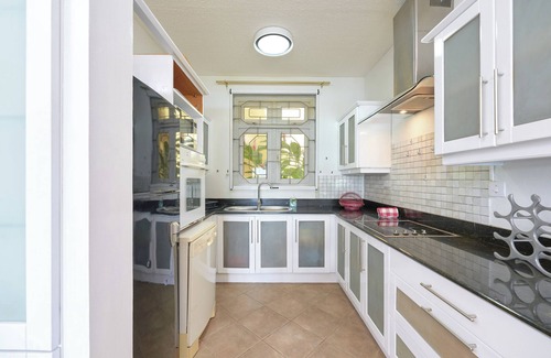 Grand-Baie Apartment | Ilot Bleu, beachfront flat, centre of Grand Baie