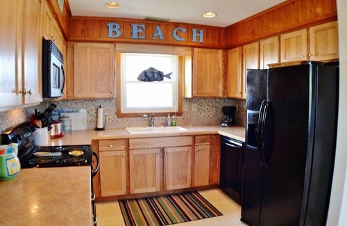 South Nags Head House | Imagine sitting on the deck in the morning watching the dolphins play in the ocean!