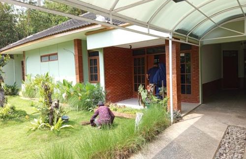 Setiabudi Villa | Imah Budi Luhur