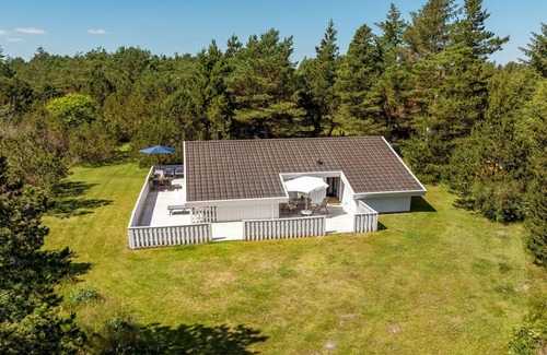 Skiveren House | "Imka" - 900m from the sea by Interhome
